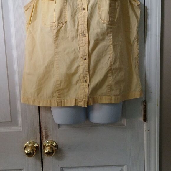 Columbia yellow button down sleeveless blouse top  Sz XL EUC - Picture 2 of 7